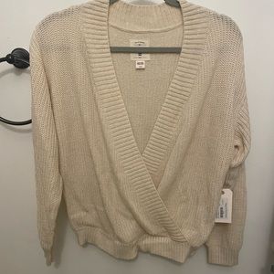 NWT Billabong Sweater